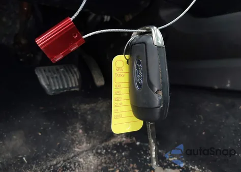 2013 Ford Fusion Se z USA, uszkodzony, nr VIN 3FA6P0HR3DR247419